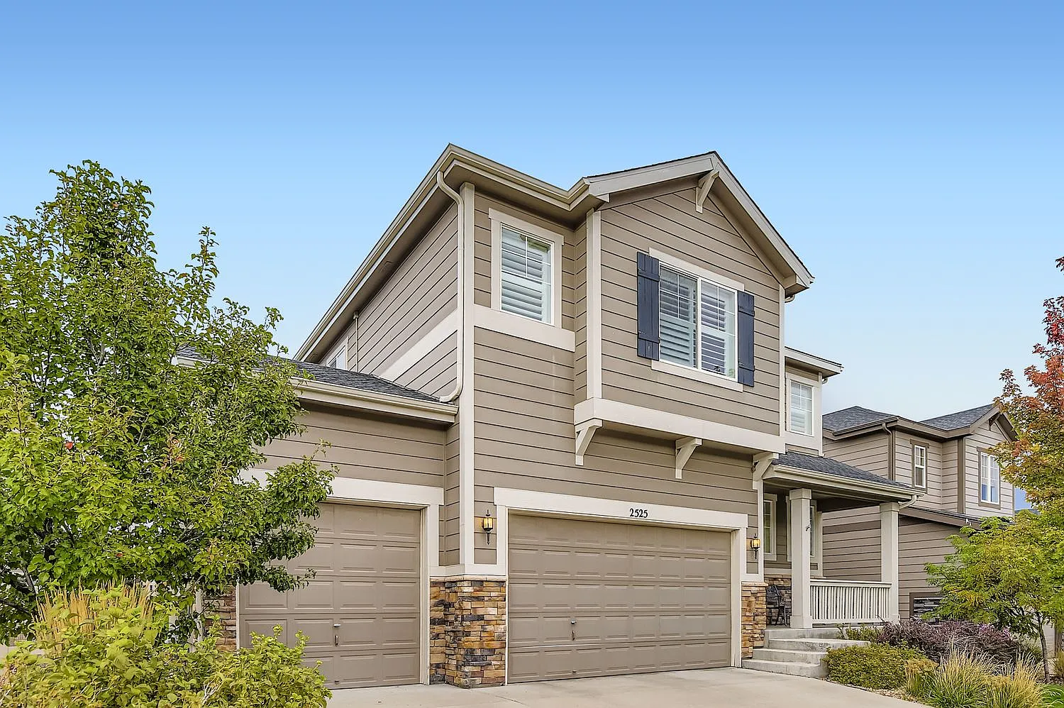 2525 Garganey Dr — Photo 2