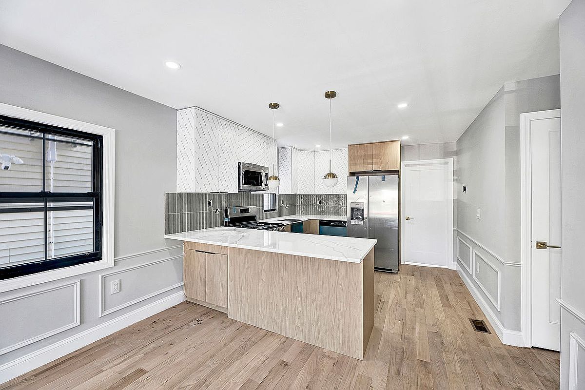 9318 Foster Ave, Brooklyn, NY 11236 | MLS #S1809477 | Zillow