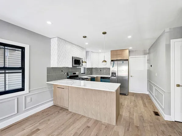 9318 Foster Ave, Brooklyn, NY 11236