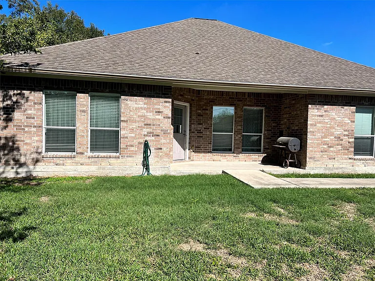 13354 Knollcrest St — Photo 22