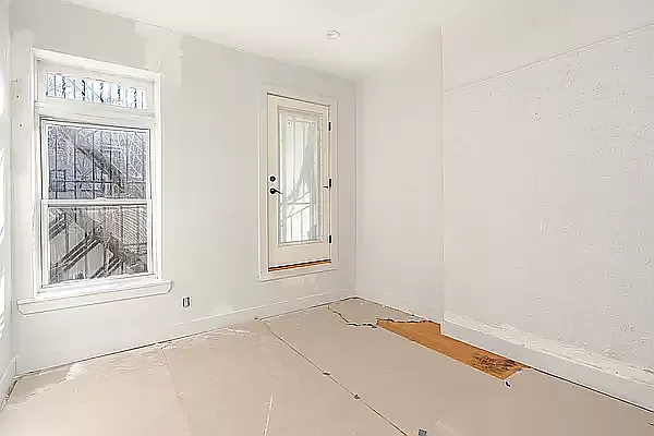 Rented by Friedman Mayer, LREB | media 14