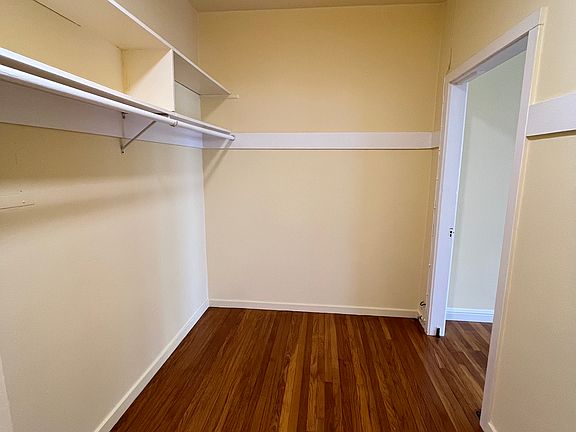 5th image of 1565 Green St #103