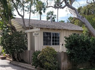 1047 W Wilson St, Costa Mesa, CA 92627