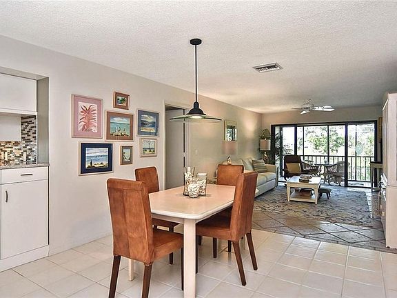 3rd image of 1028 Bird Bay Way #277-40