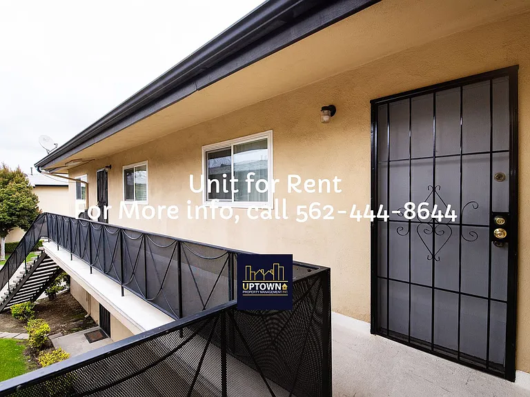 2121 W Lambert Rd — Photo 10