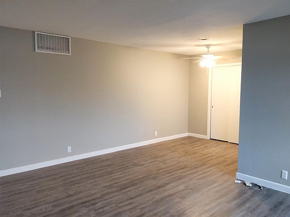 2nd image of 523 S Travis St APT 11B