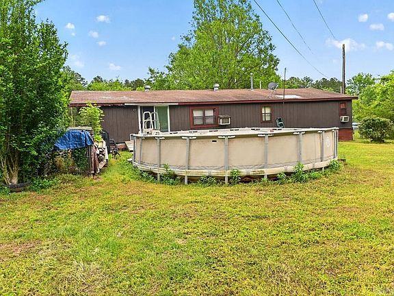 2nd image of 581 Pinewood Rd