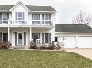 534 Johnson St, Onalaska, WI 54650