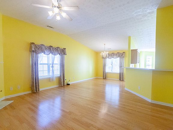 3rd image of 40 Hulan Way