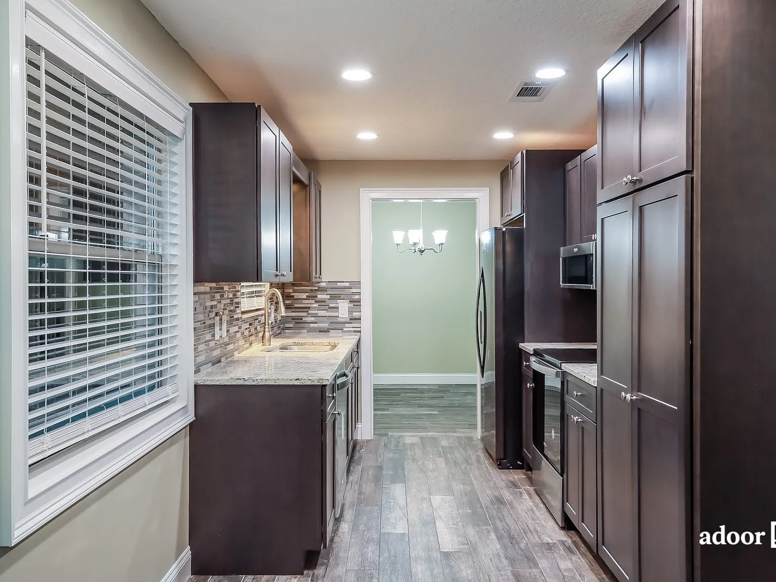 4 bed, 2.0 bath, 1562 sqft, $1,895 — Photo 3