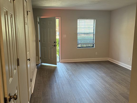 2nd image of 696 Tyner St Unit 33