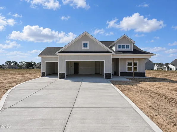 304 Hudson Village Drive 24, La Grange, NC 28551