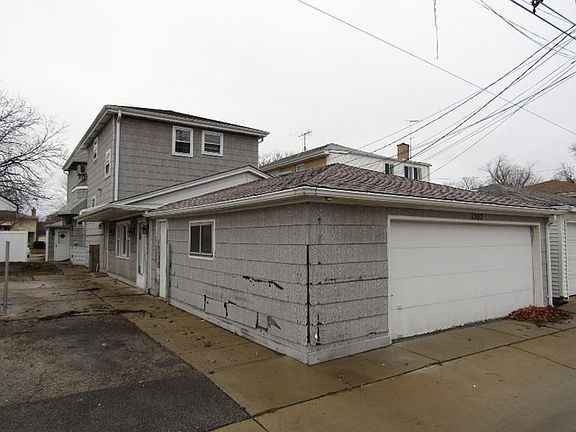 2nd image of 1215 N 16th Ave