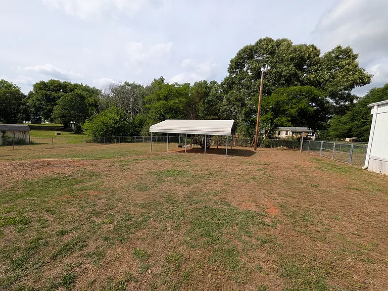 102 Rolandi Ct — Photo 12