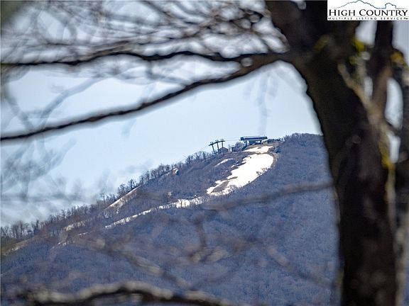 5th image of 3441 Beech Mountain Parkway #C1