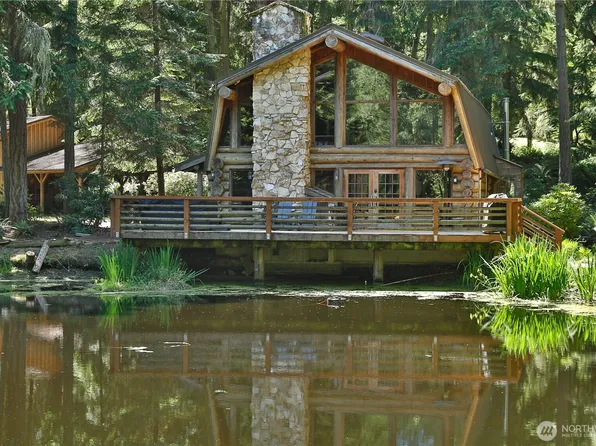 835 Christenson Road, Greenbank, WA 98253