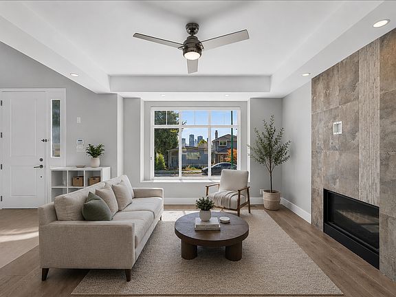 2nd image of 4809 Georgia St
