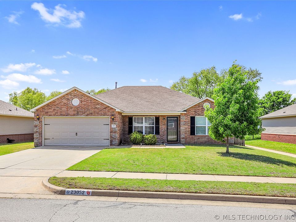 1st image of 23052 S Jewell Dr
