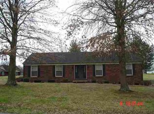 100 Shawnee St, Raceland, KY 41169