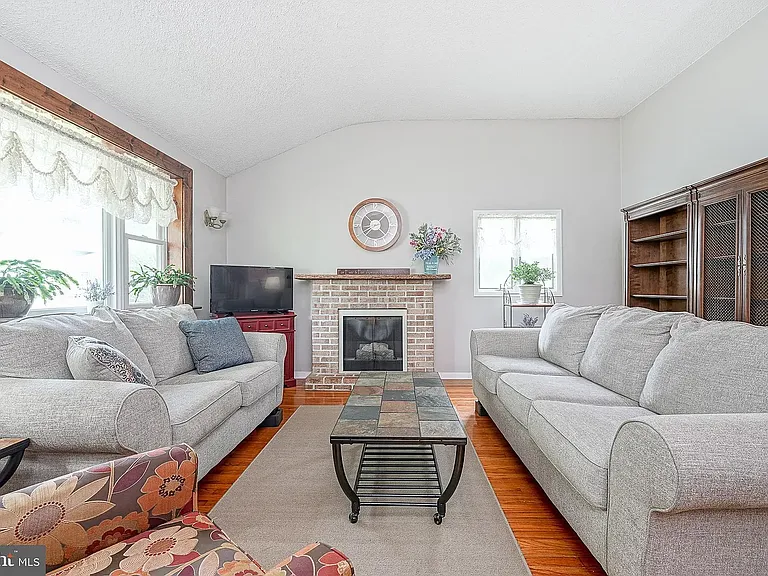 2 Catalina Ct — Photo 11