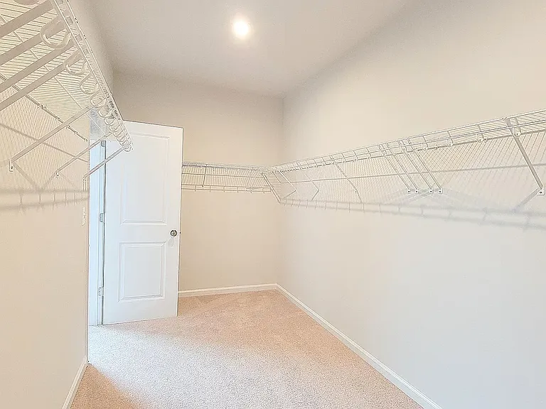 9233 Magellan Pkwy #B — Photo 20