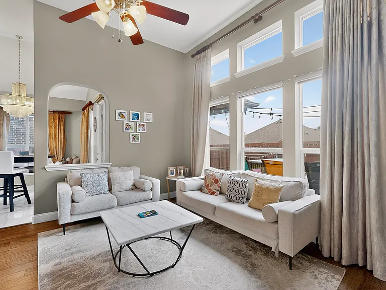 2345 Fountain Gate Dr — Photo 6