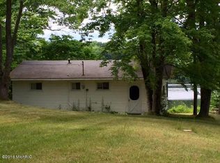 5645 S Cherokee Bnd, New Era, MI 49446