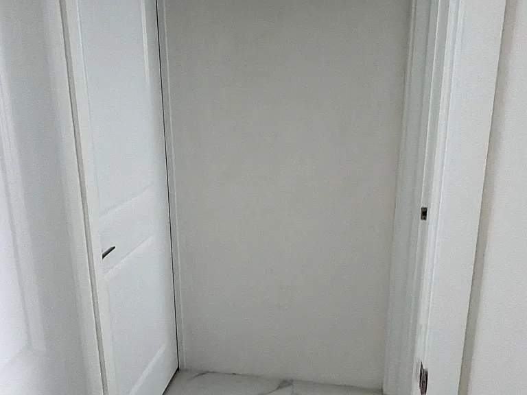 22541 West Plz #S — Photo 3