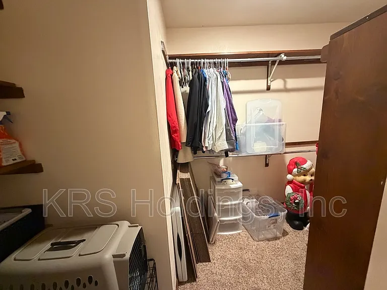 1520 Woodside Ct N — Photo 14