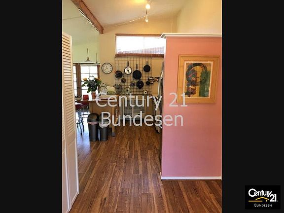 2nd image of 175 Live Oak Dr