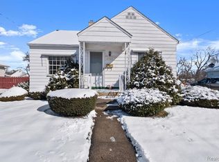 2736 Schemm St, Saginaw, MI 48602