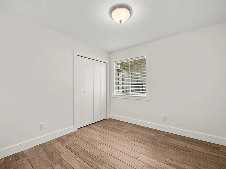 9445 Singing Quail Dr — Photo 17