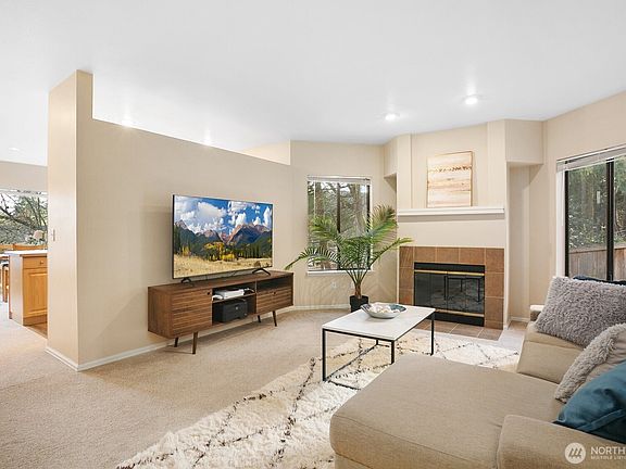 4th image of 9009 Avondale Road NE #J120