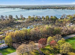 2523 S Patterson Rd, Wayland, MI 49348