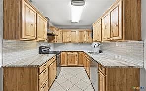 3rd image of 2597 Dansforth St