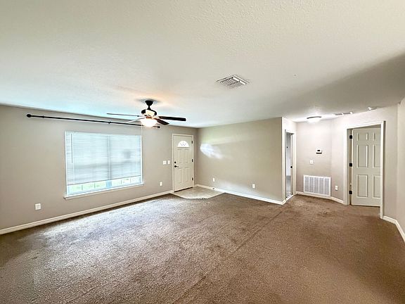3rd image of 15741 SW 23rd Avenue Rd