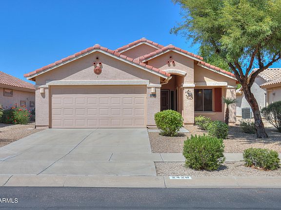 2nd image of 2428 E ANTIGUA Drive