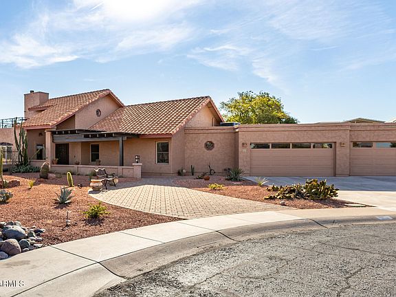2nd image of 553 E MESA VISTA Lane