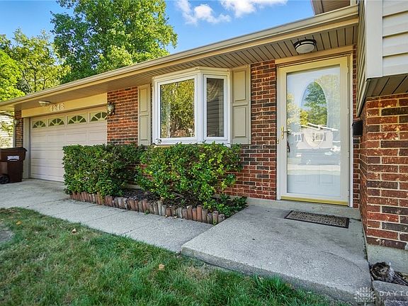 3rd image of 4248 Fernmont St