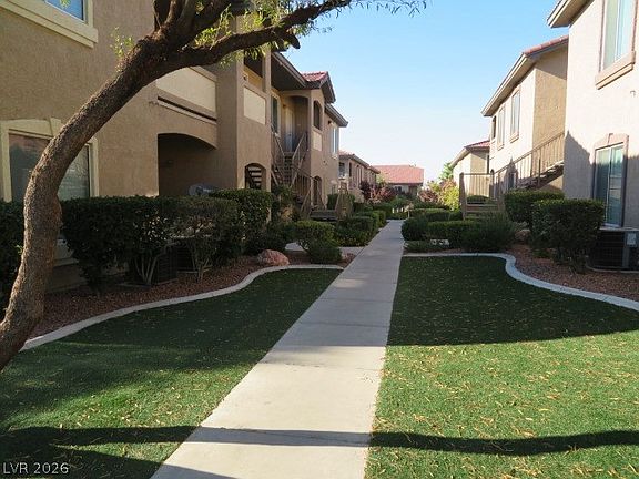 2nd image of 2305 W Horizon Ridge Pkwy APT 1024