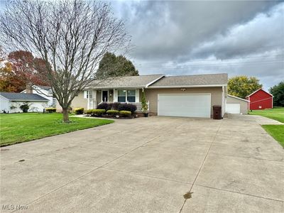 1037 Canyon St NE, Uniontown, OH, 44685