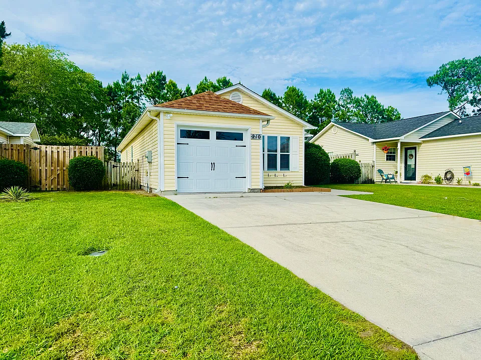210 Bridgeton Ct