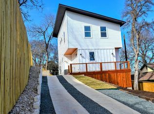 2411 E 11th St, Austin, TX 78702
