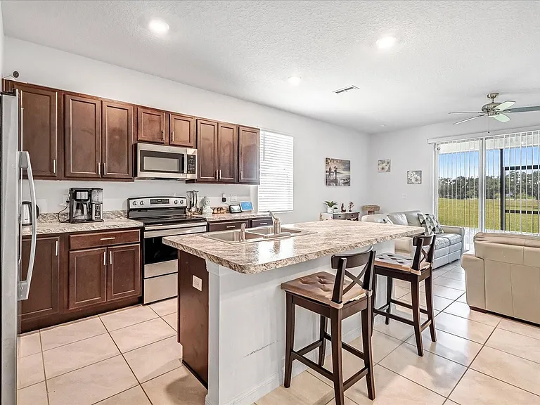 141 Feltrim Reserve Blvd — Photo 2