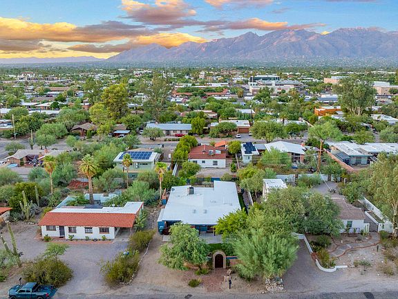 2nd image of 3817 E Calle Ensenada