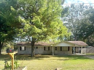 24 Improve Rd, Columbia, MS 39429