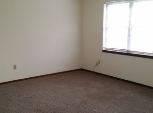 107 Sanders Ct, Columbia, MO 65202