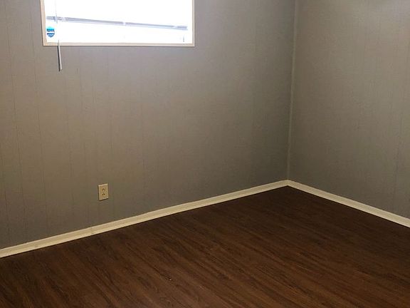 4th image of 556 N Ross St APT 2