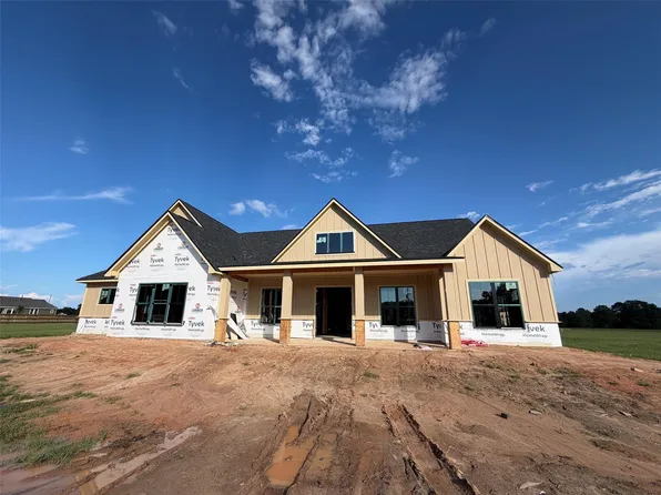 948 Jones Rd, New Waverly, TX 77358
