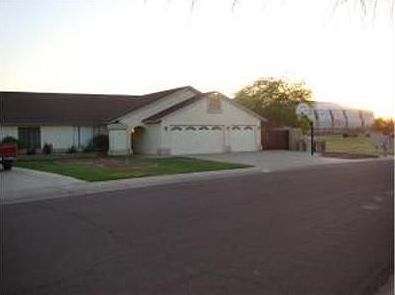 3rd image of 8987 W Peck Dr